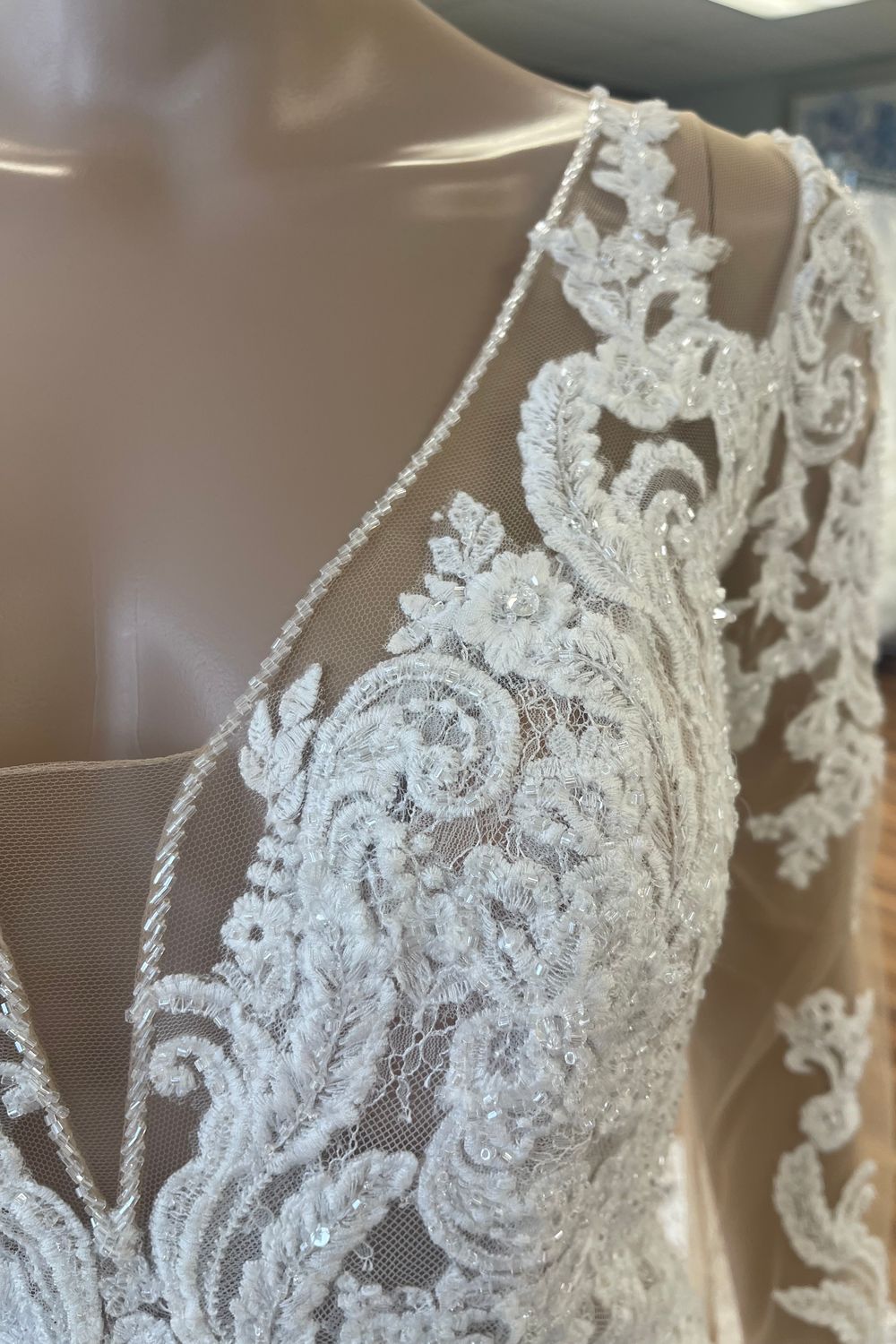 Pronovias ERANDI long sleeves 6