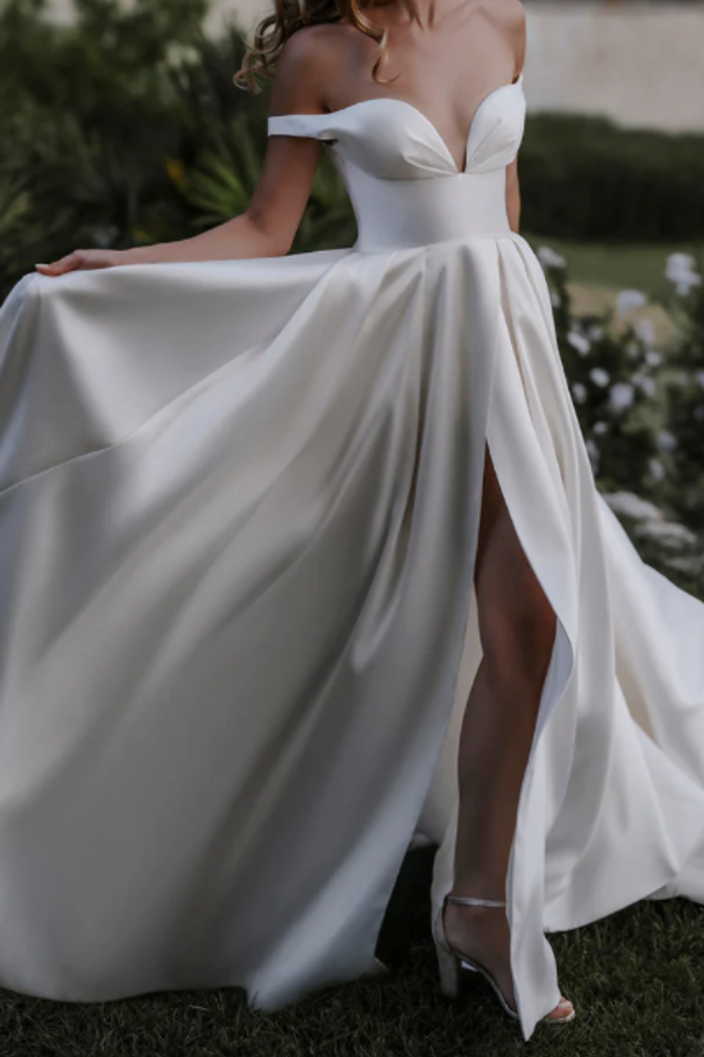 Allure Bridals E300 5