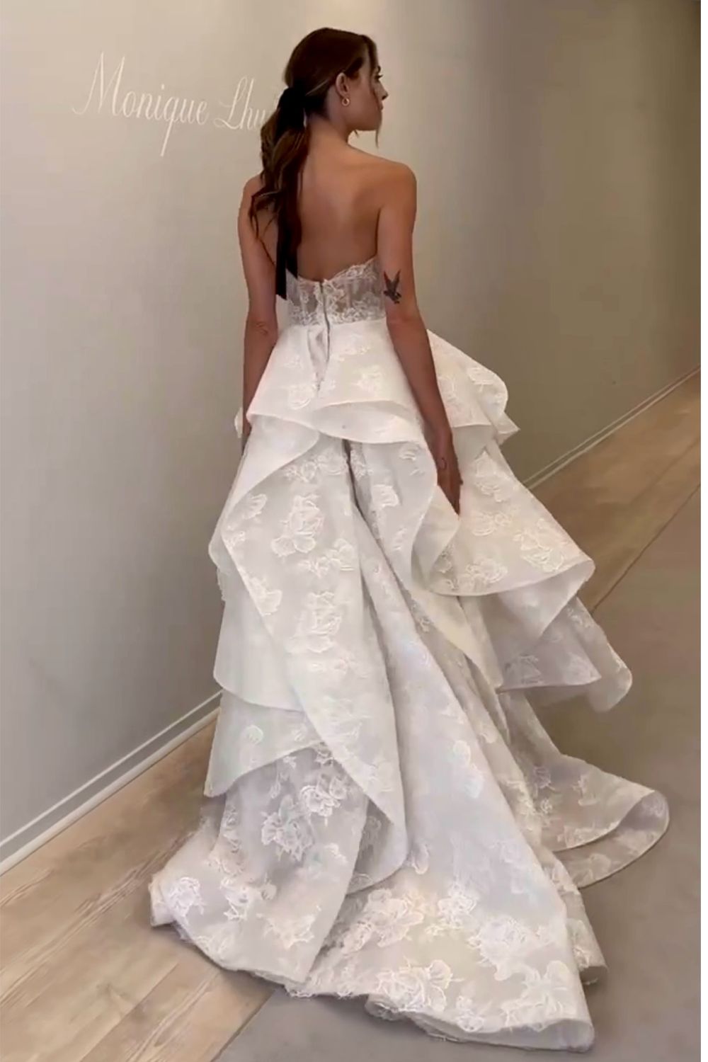 Monique Lhuillier Papillion with Veil and Gloves 10