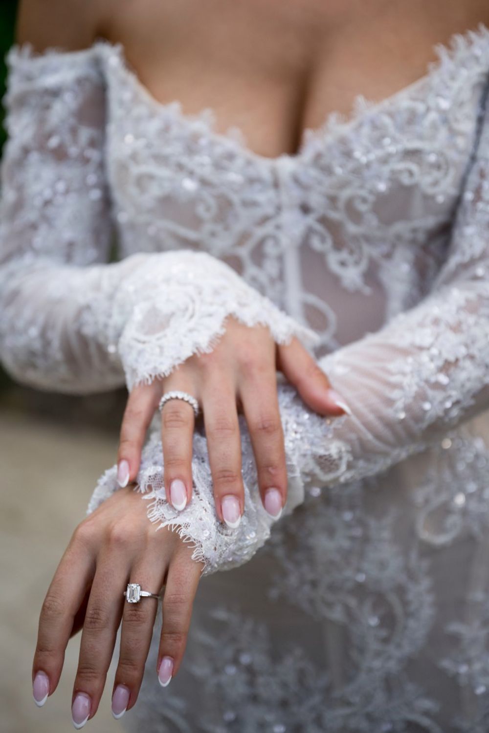 Berta 24-04 Maggiore with Choker 3