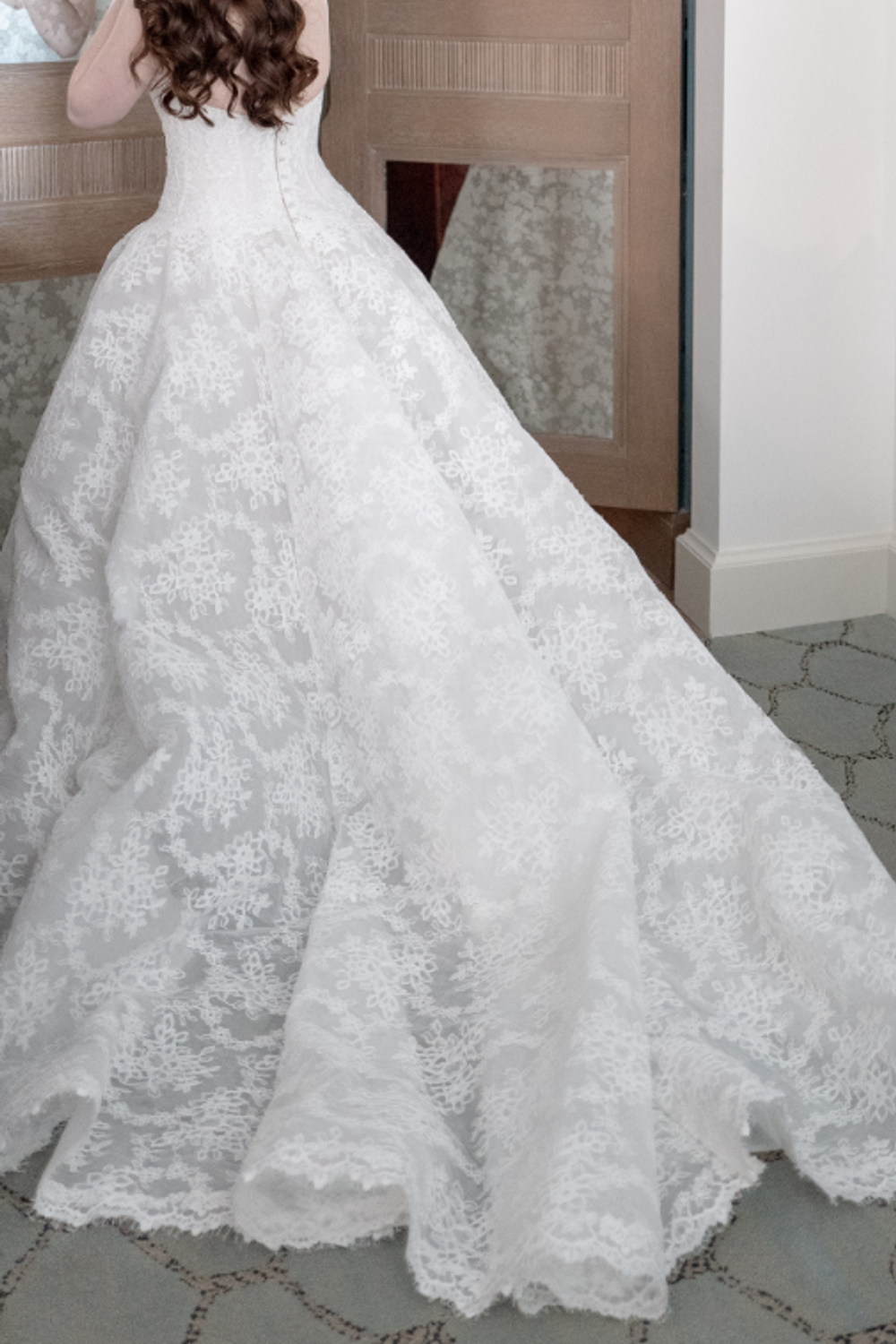 Monique Lhuillier Vittoria 0