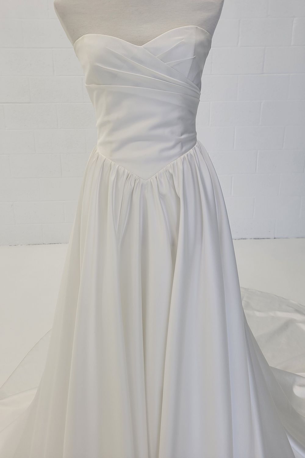 Flora Bridal Dominic 3
