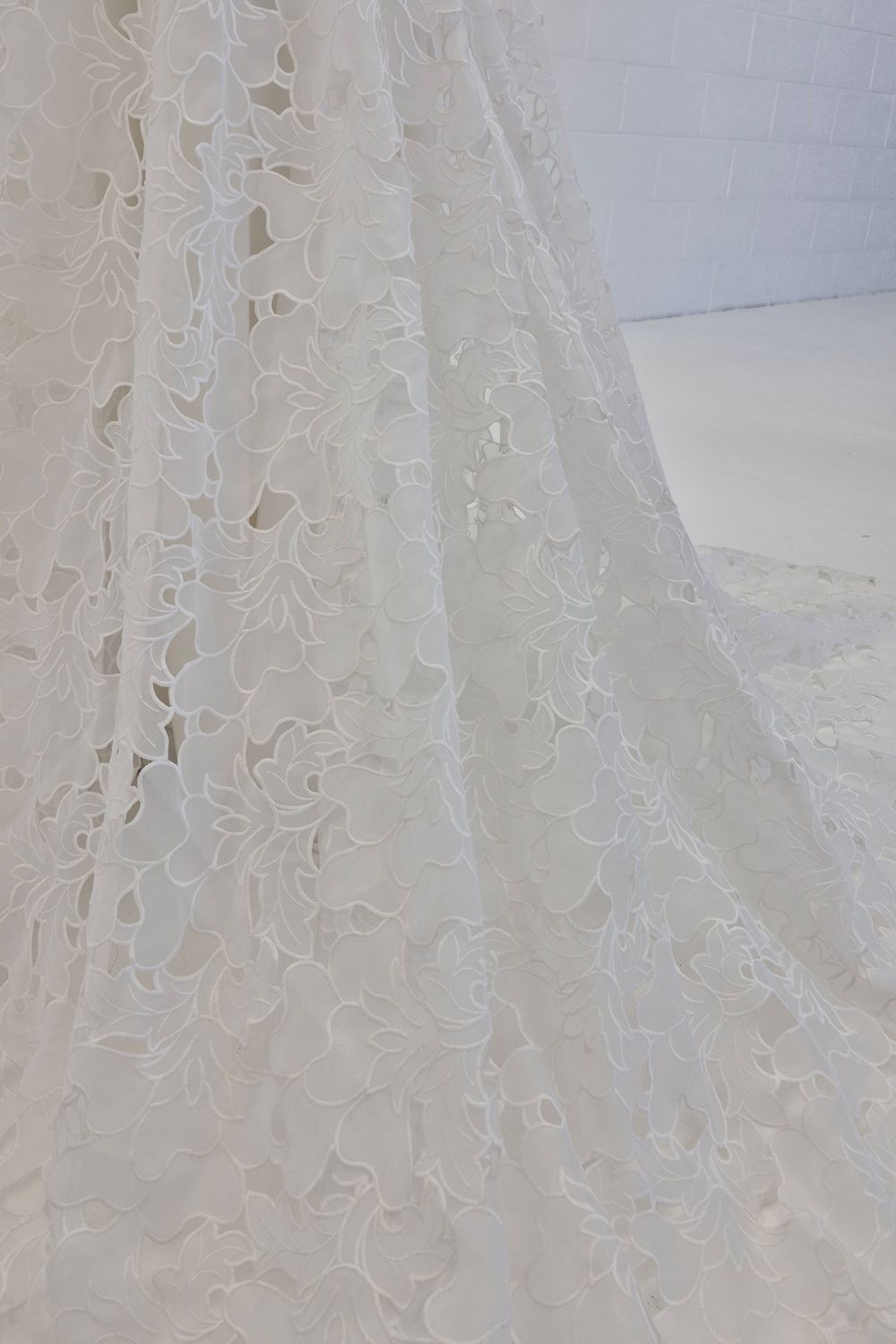 Flora Bridal Gloria 11