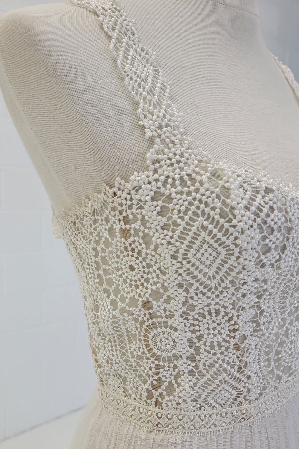 Flora Bridal Laura 4