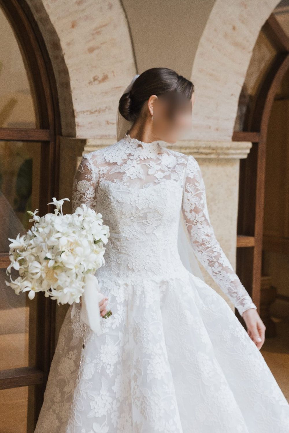 Sareh Nouri Emerson with Veil and Bolero 5