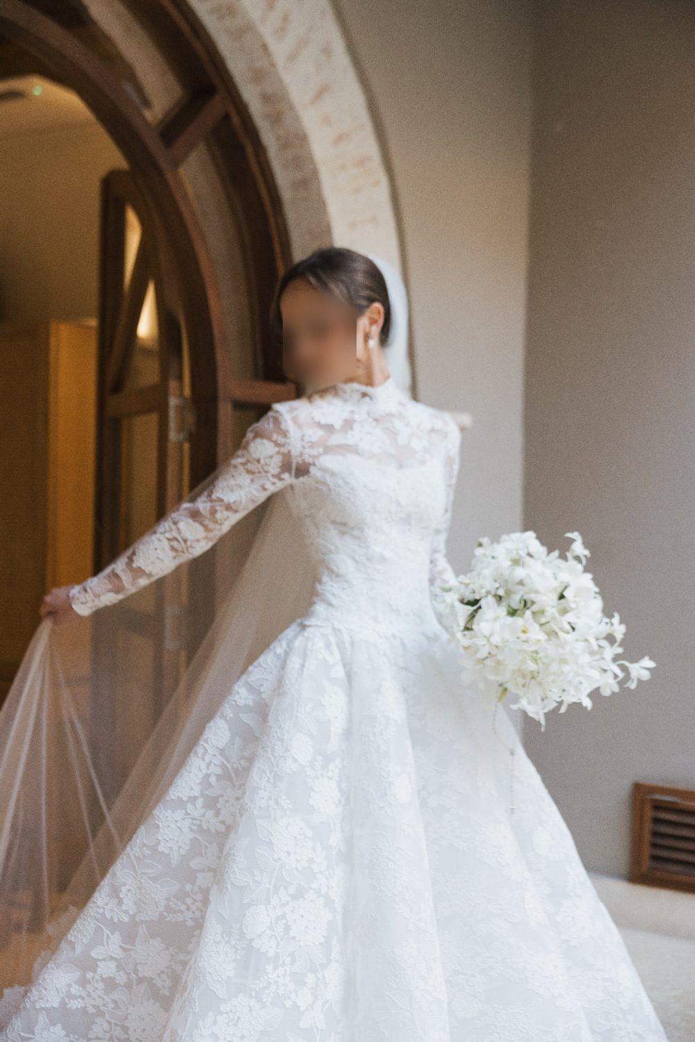 Sareh Nouri Emerson with Veil and Bolero 2