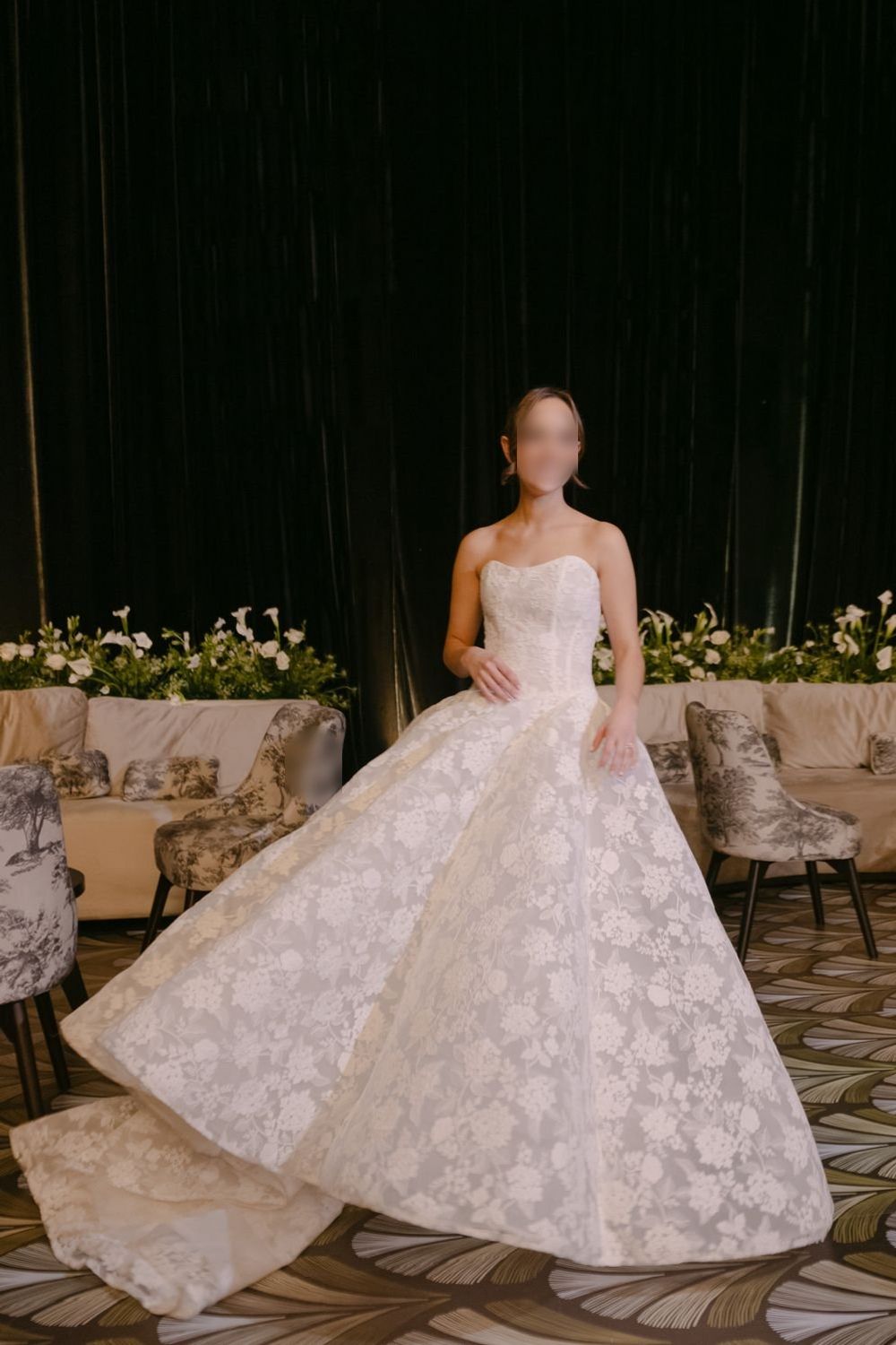 Sareh Nouri Emerson with Veil and Bolero 9