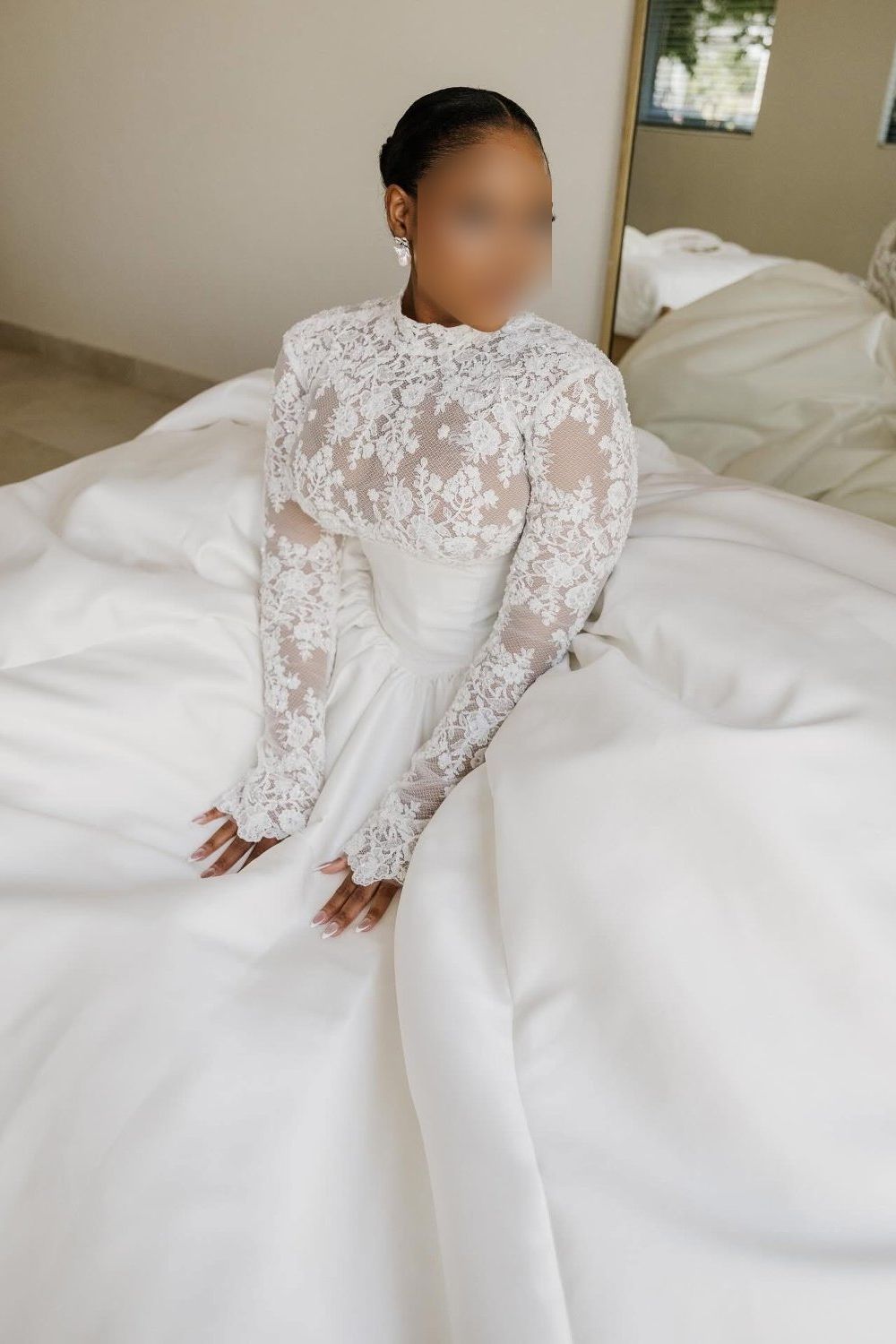 Nicole + Felicia NF088 and veil 5