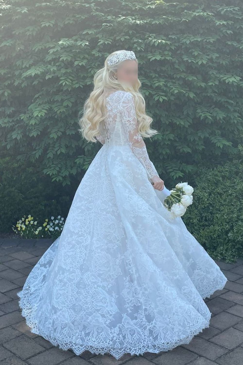 Monique Lhuillier Magnificent 7