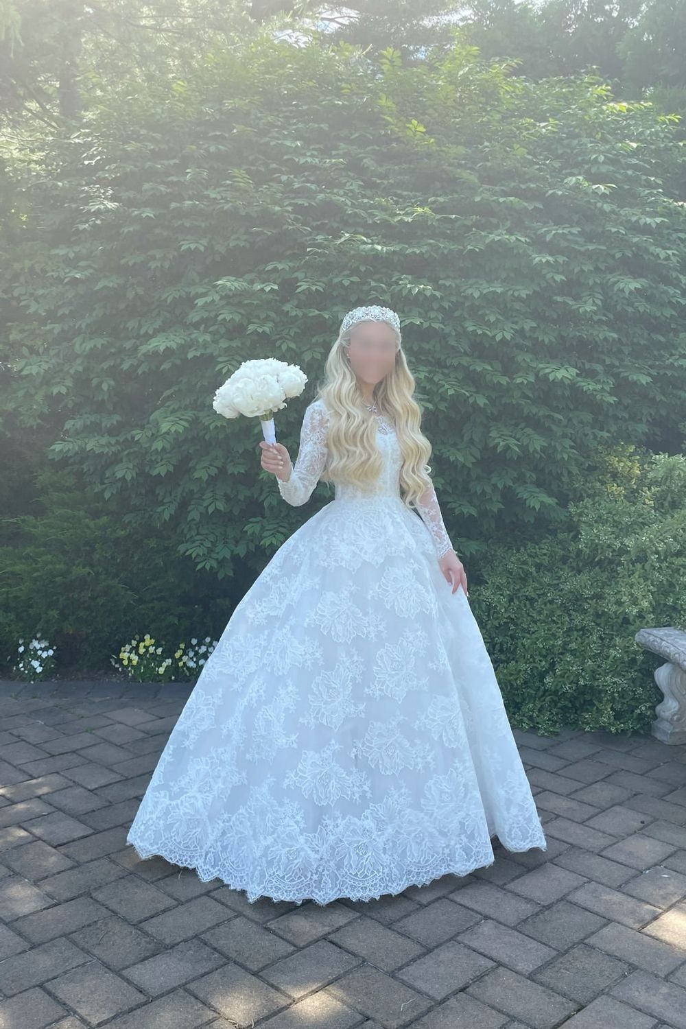 Monique Lhuillier Magnificent 1