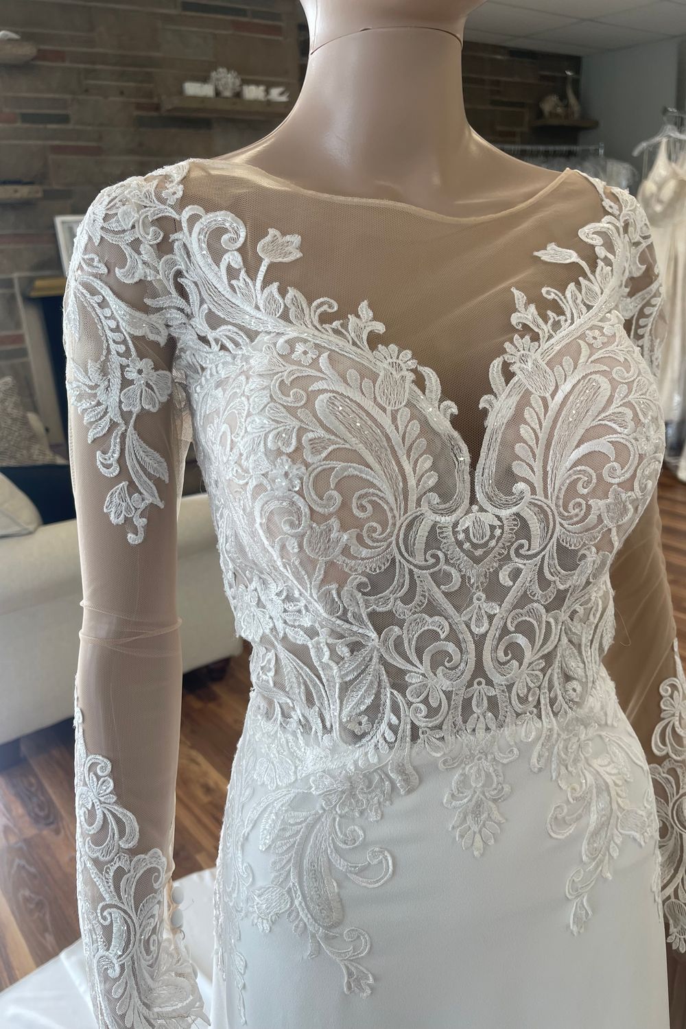 Pronovias Yushan 4
