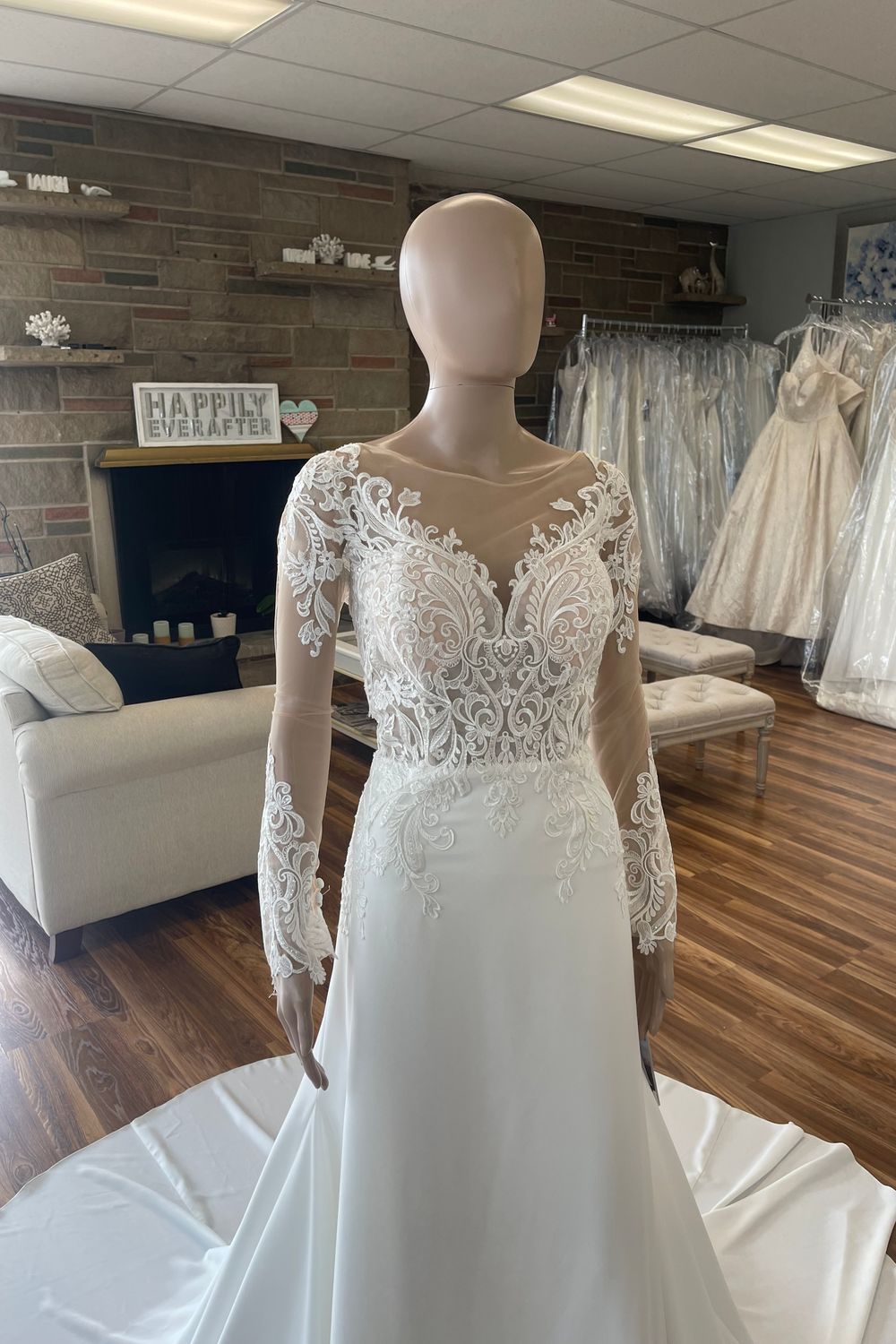 Pronovias Yushan 9