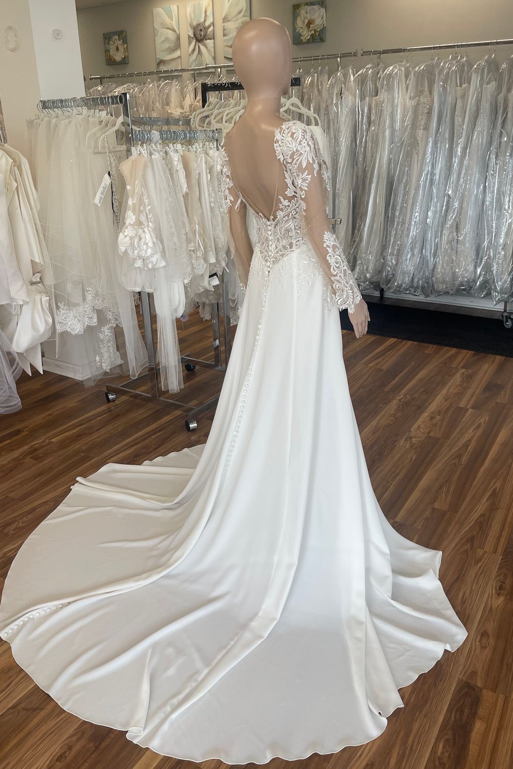 Pronovias Yushan 8