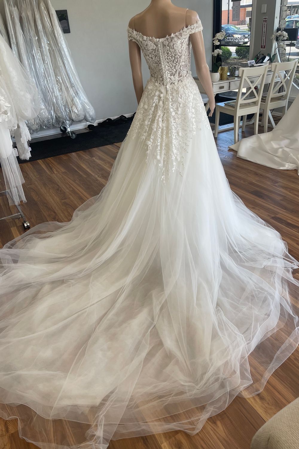Pronovias Jeita 4