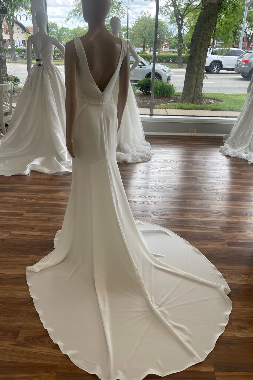 Pronovias Athena 8