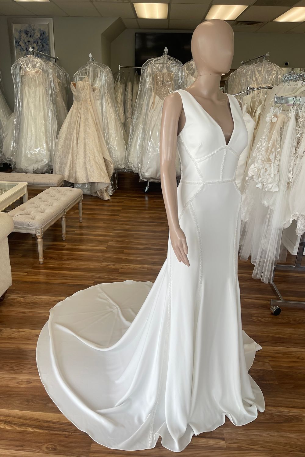 Pronovias Athena 3