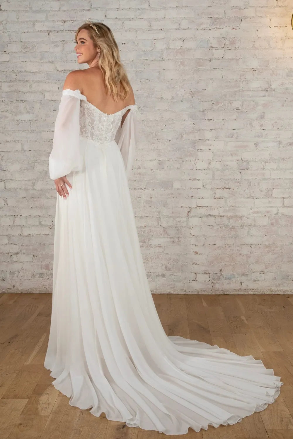 Stella York 7813 6