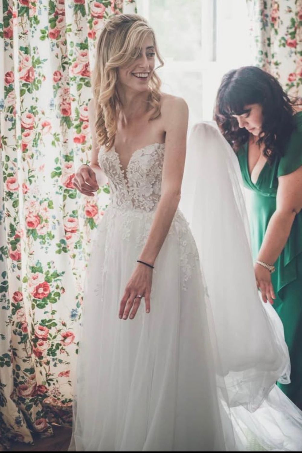 Unknown Tulle sweetheart neckline with appliques/train 3