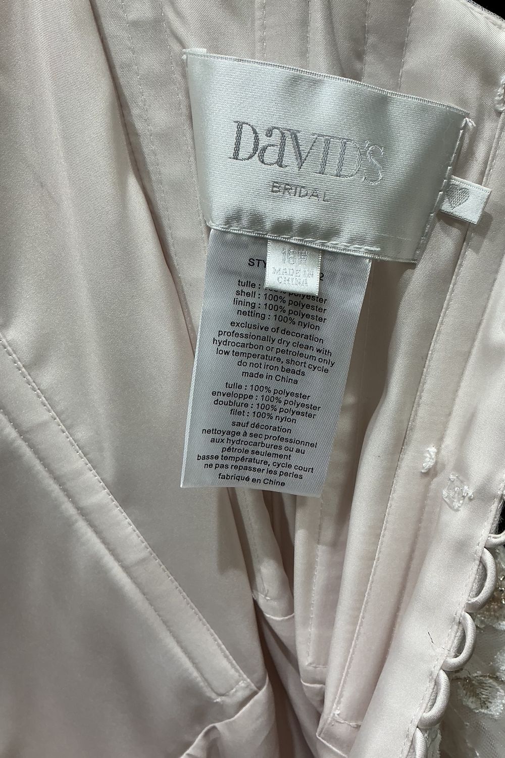 David's Bridal V3902 11