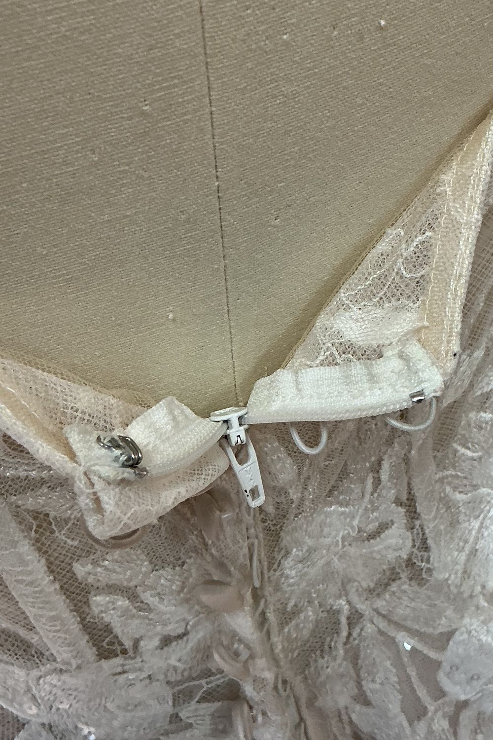 Kleinfeld By Allure LK109 7