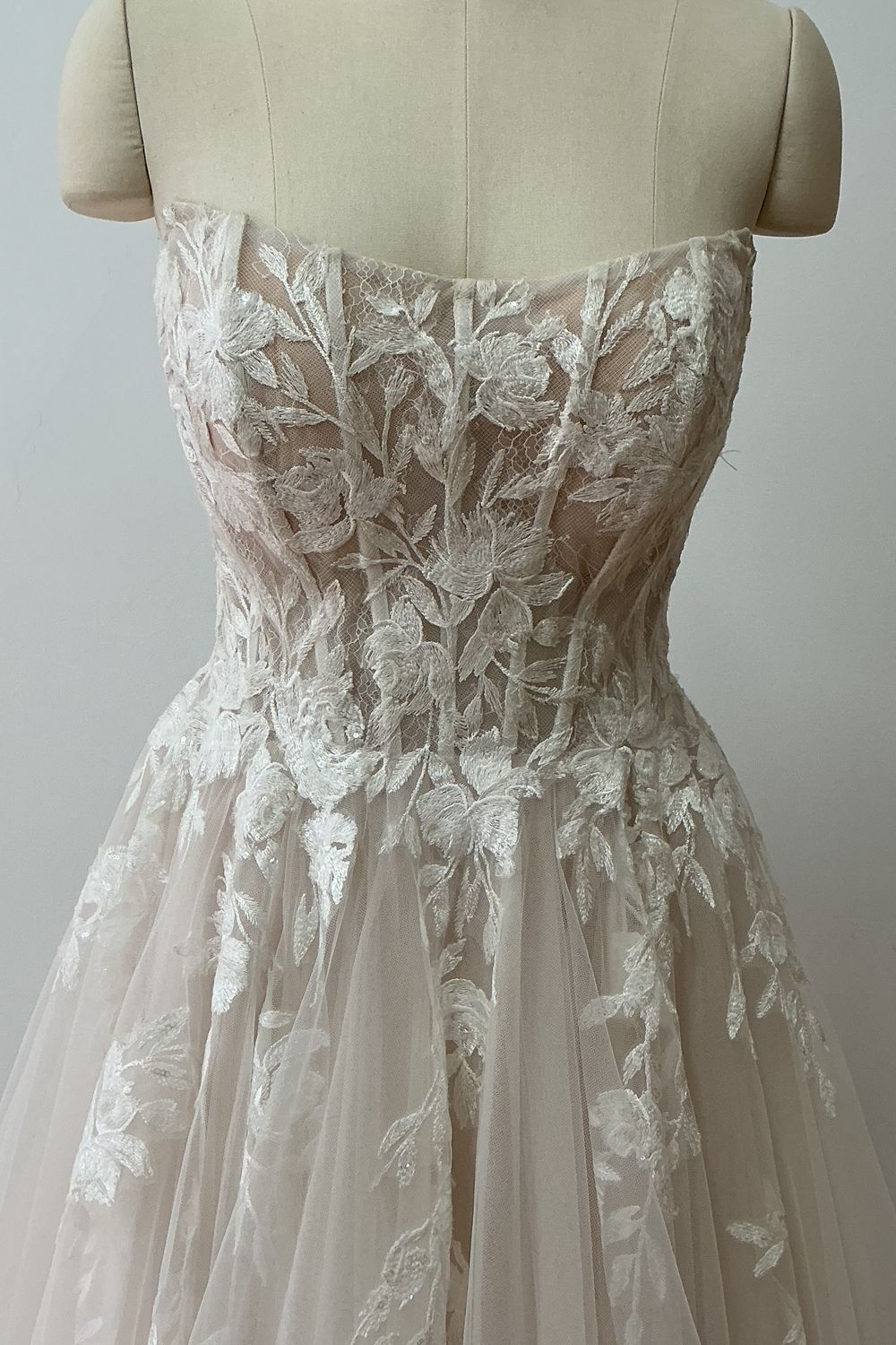 Kleinfeld By Allure LK109 3