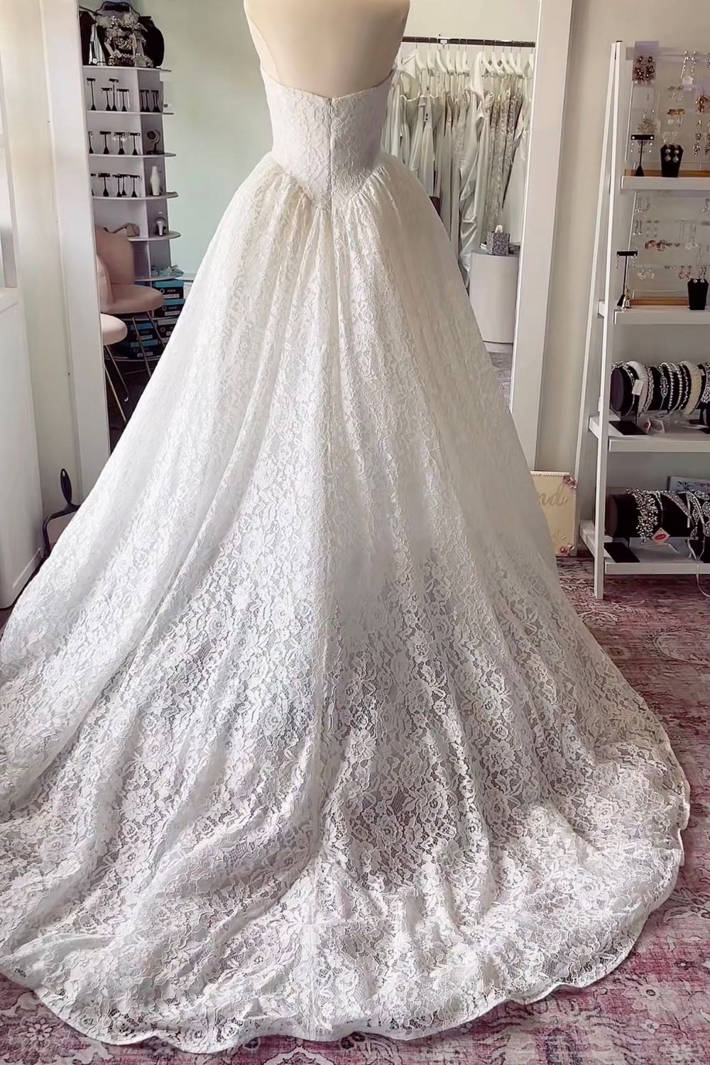 Pronovias Privee beatris 2