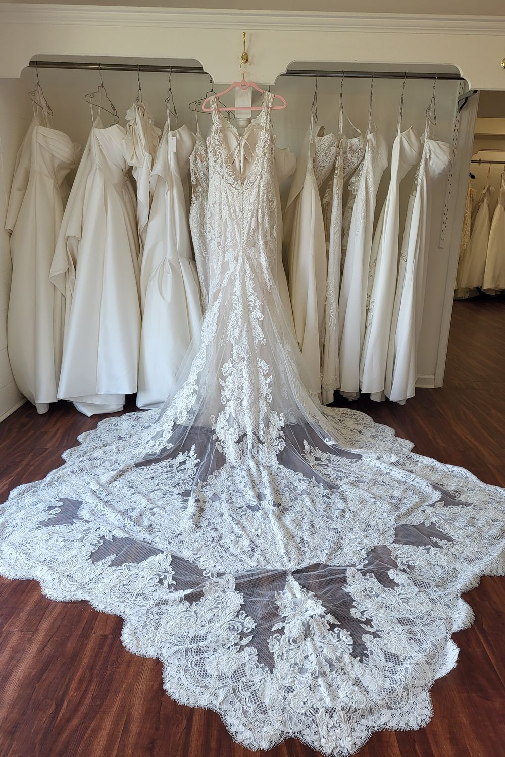 Enzoani Olive 6