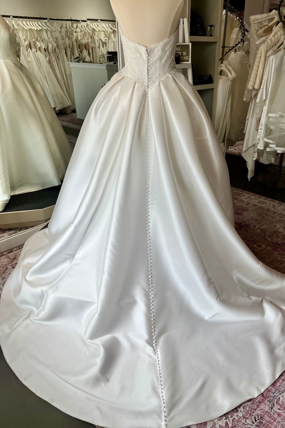 Pronovias Nager 3