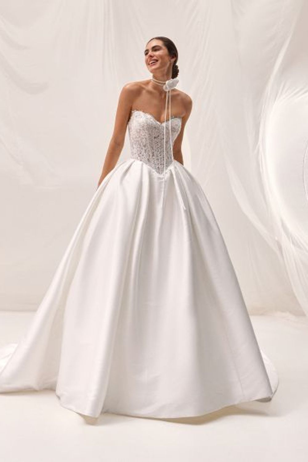 Pronovias Nager 4