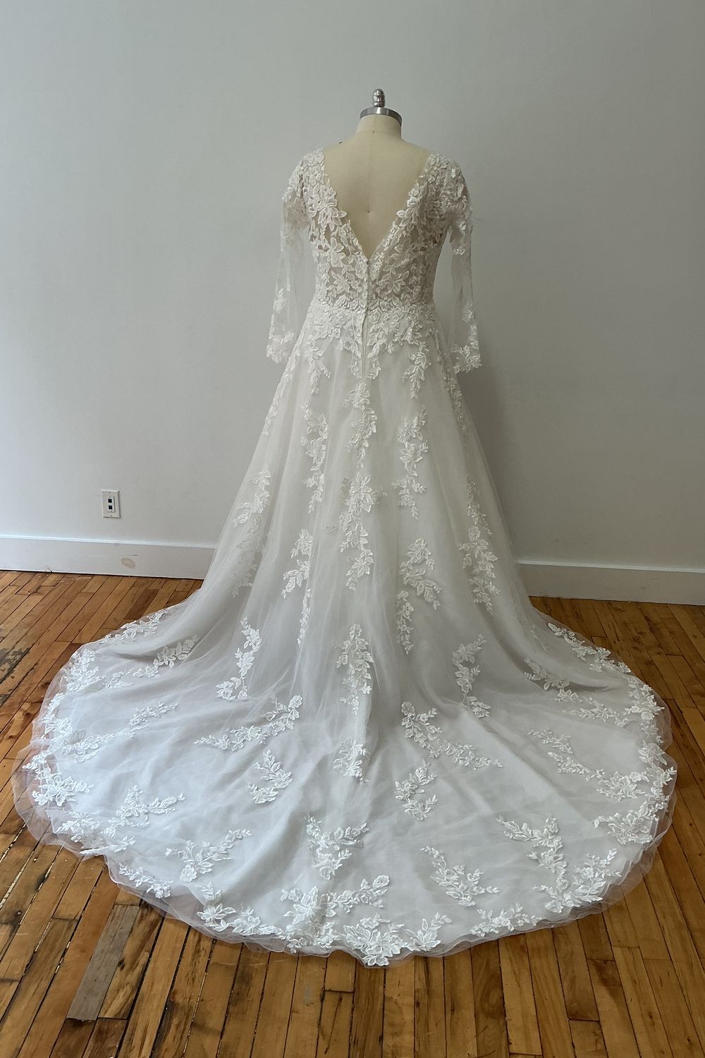 Stella York 7169-XS 4
