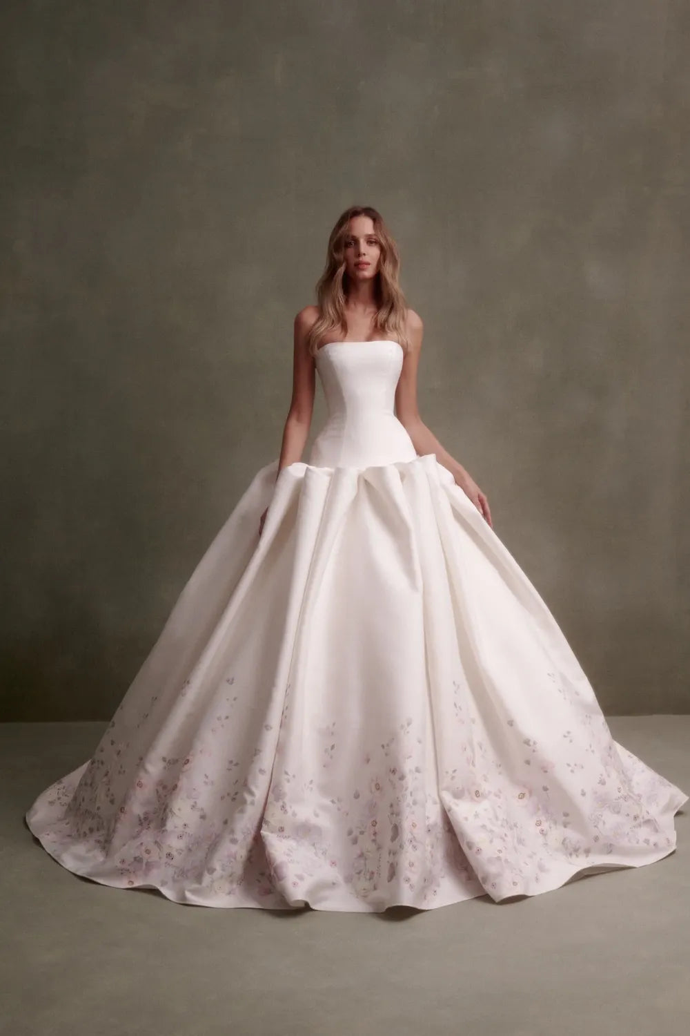 Nicole and Felicia NF099LUX 10