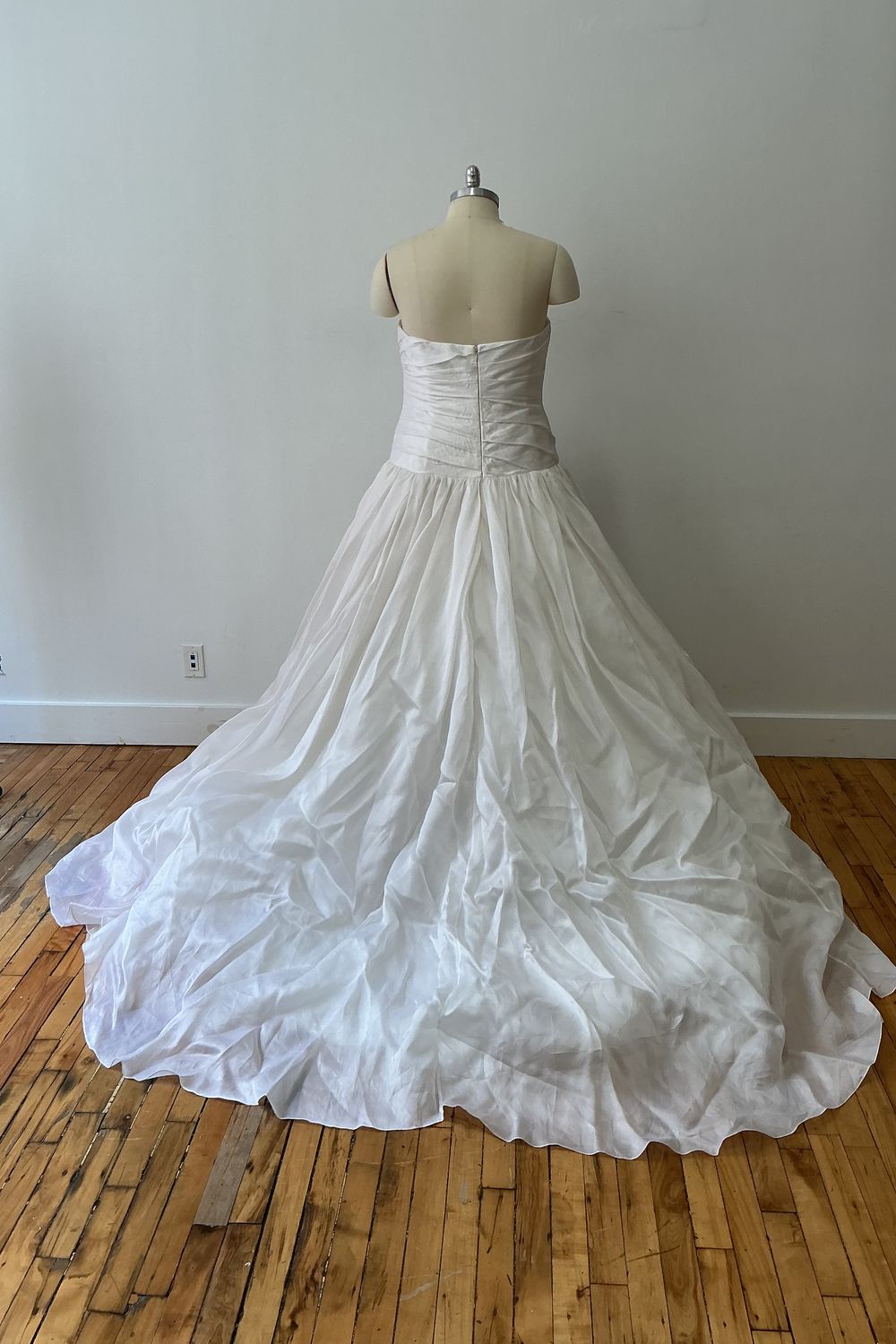 Nicole and Felicia NF089-XS 4