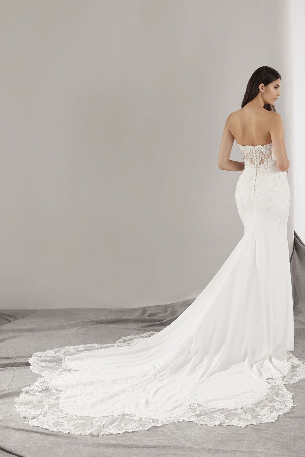 Pronovias Bale 1