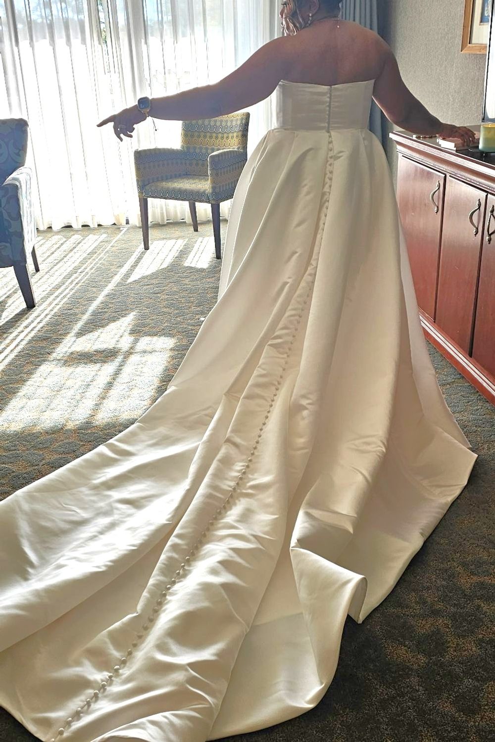 Essense of Australia D3705 with Detachable Overskirt 8