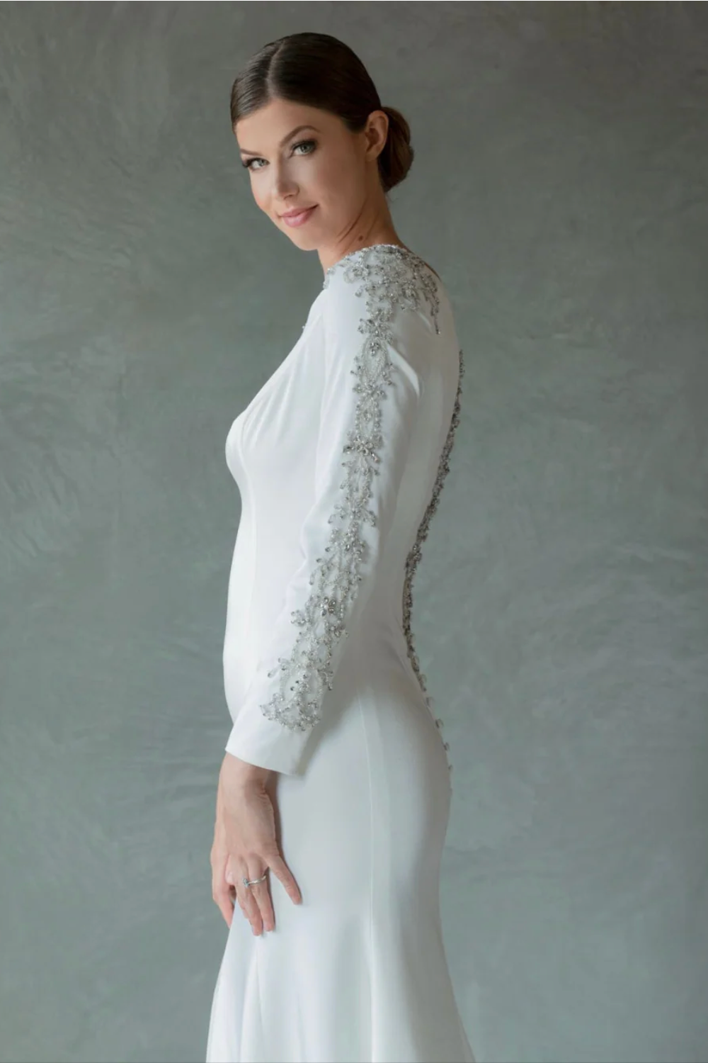 Barbie Anne Bridal Bailey - Size 6 4