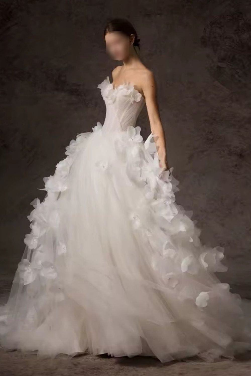 Geshilan Couture & Atelier Petal Heart Bridal Dress 0