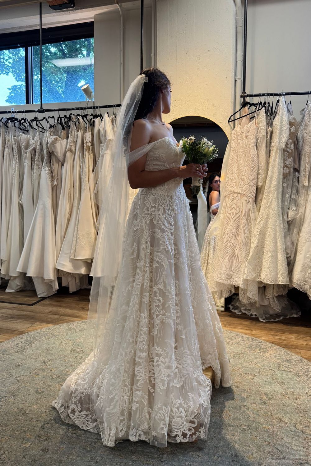 Naeem Khan Naeem Khan Lace Gown 0