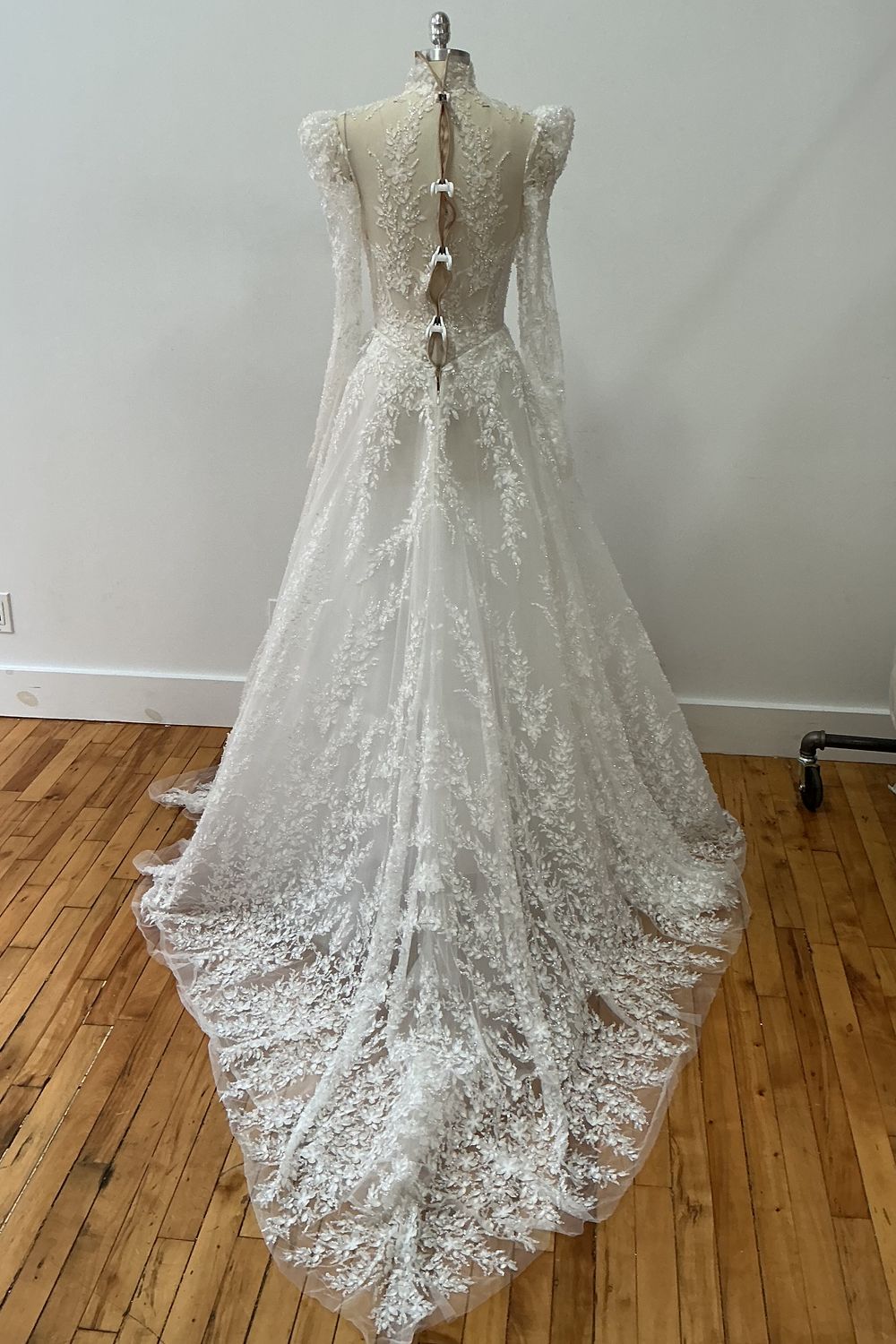 Love by Pnina Tornai 15189 4