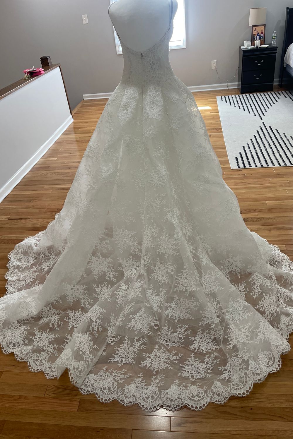 Monique Lhuillier Alexandra 2