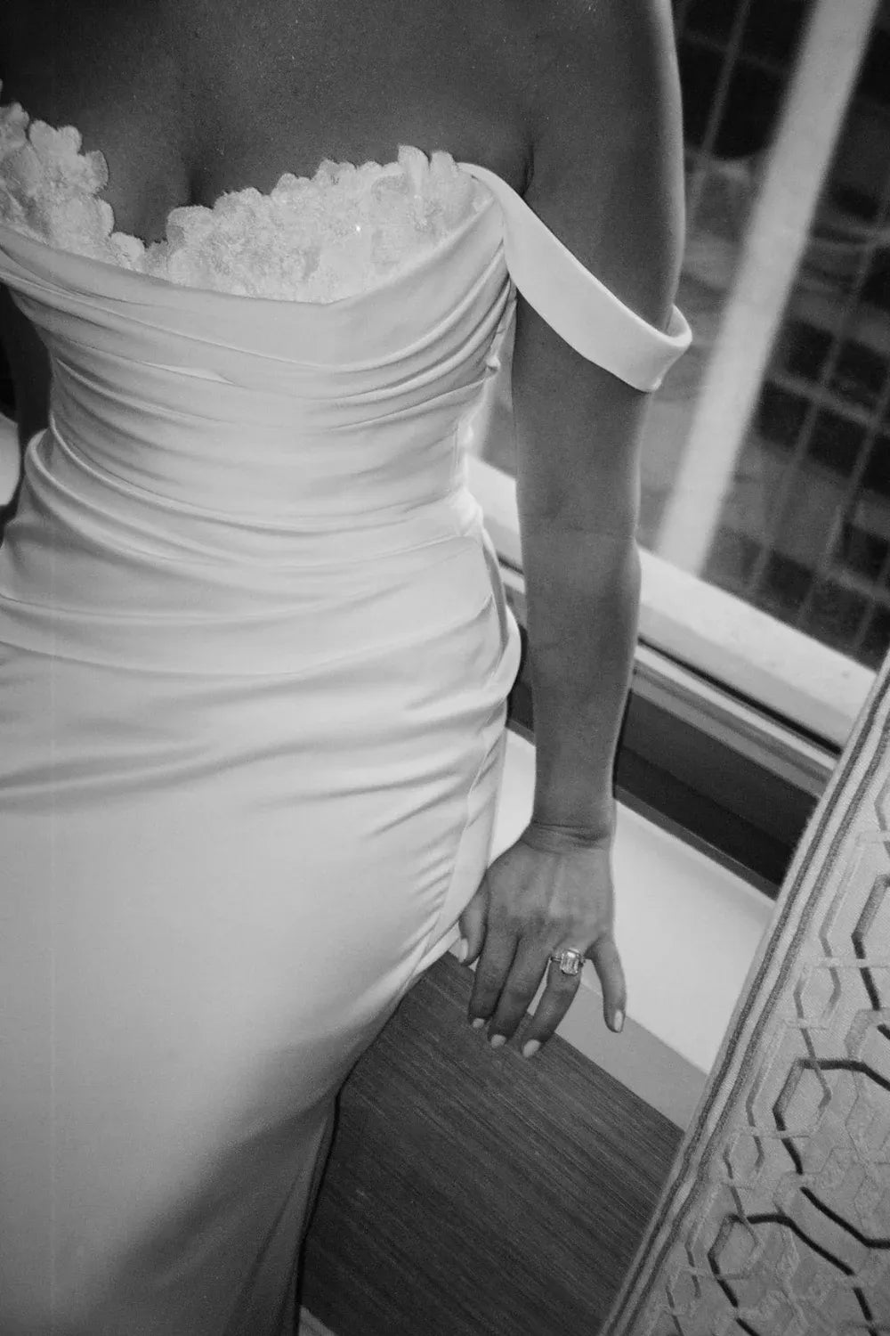 Paloma Blanca P5075 1