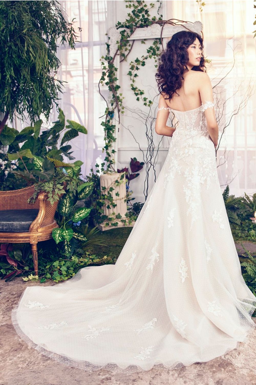 Ines Di Santo Marz with Veil 1