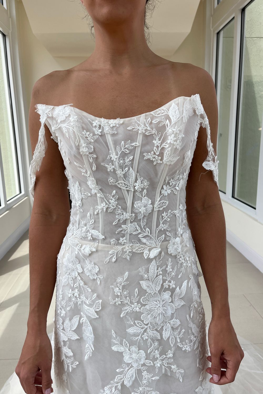 Ines Di Santo Marz with Veil 9