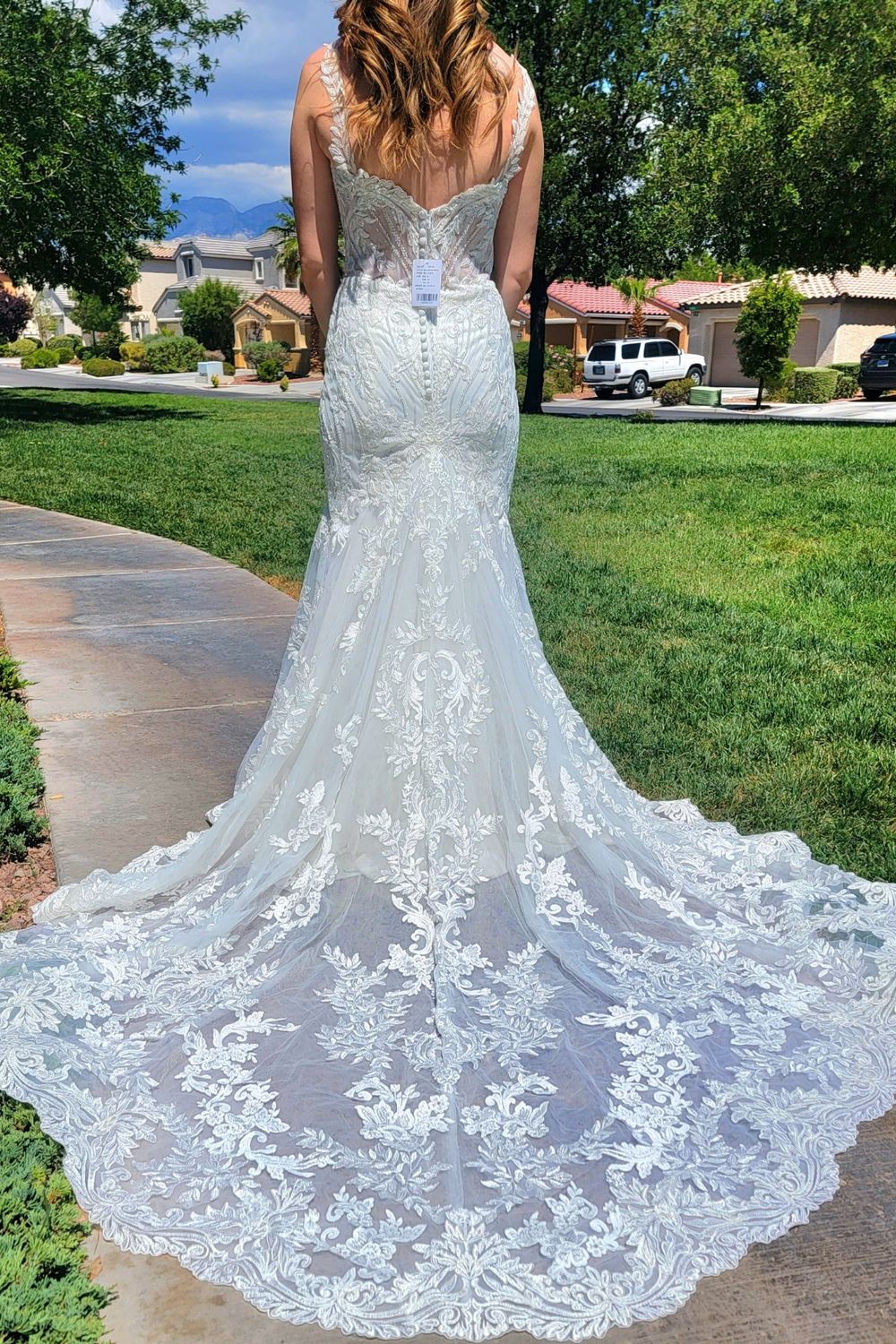 Never Worn Martina Liana 1236 Wedding Dress