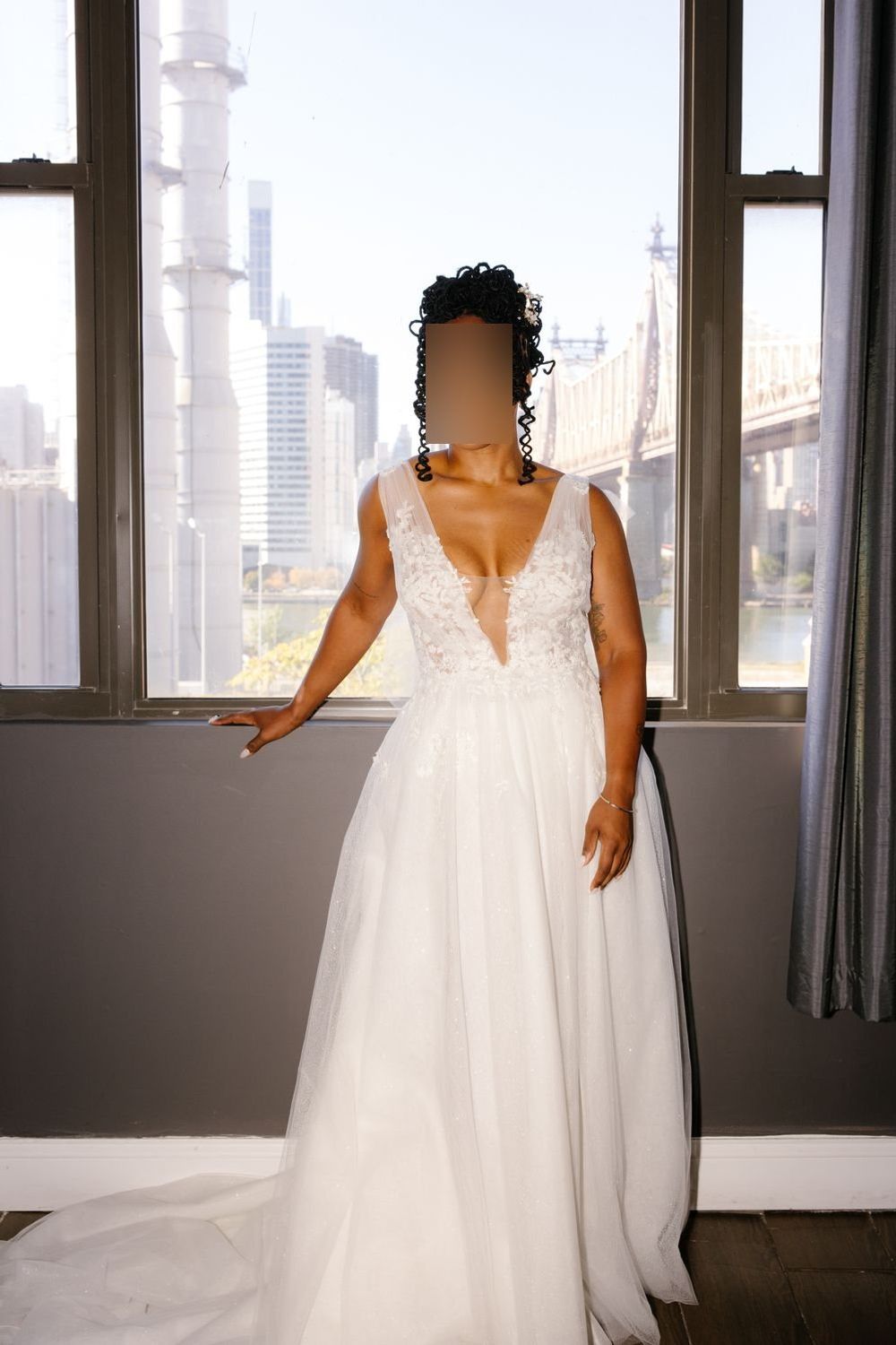 Ines Di Santo Selenite 5