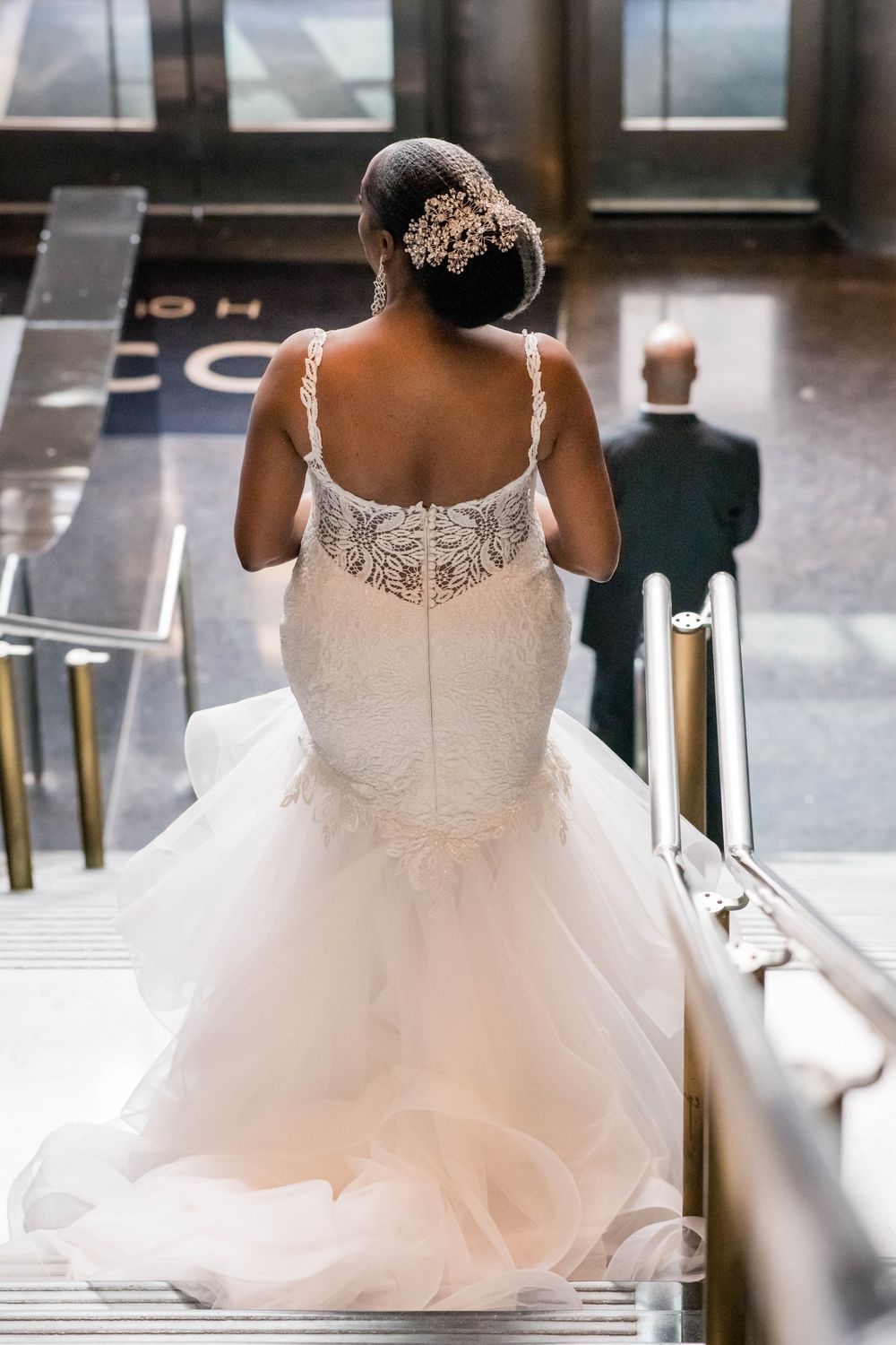 Pnina Tornai 6812 with Veil 1