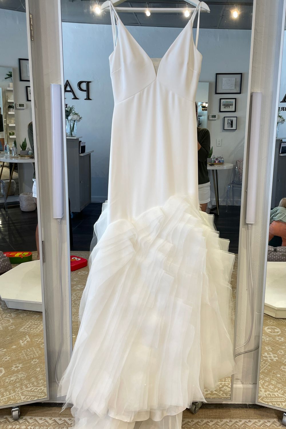 Enzoani Anne 2