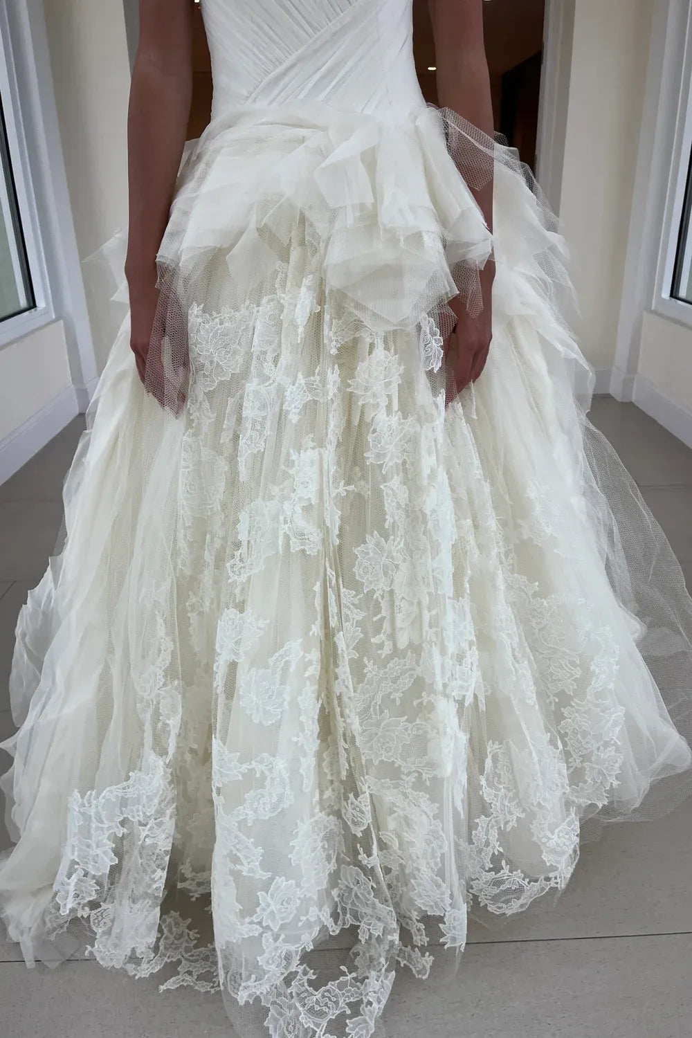 Vera Wang Kendall 2