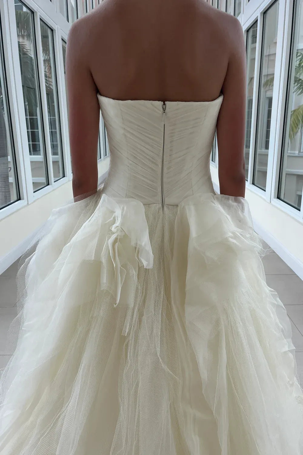 Vera Wang Kendall 4