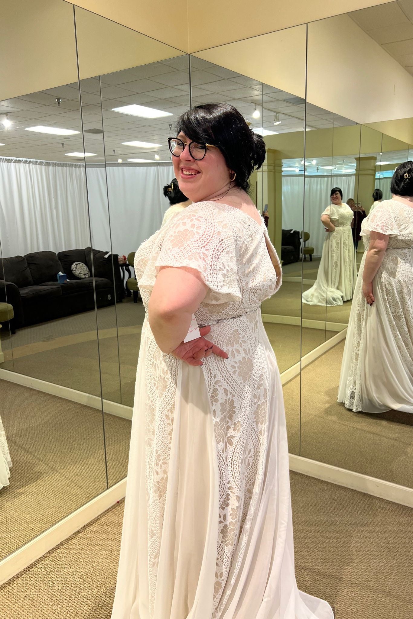 Never Worn Mon Cheri I Dream of Lace