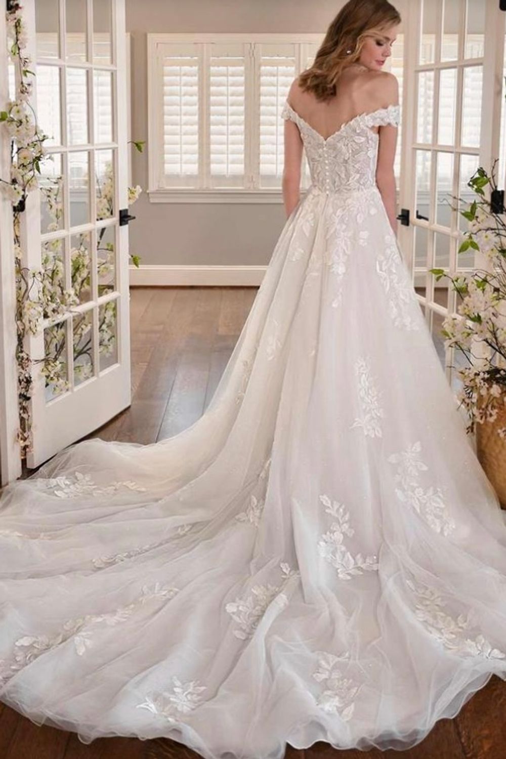 Essense of Australia D3314 3